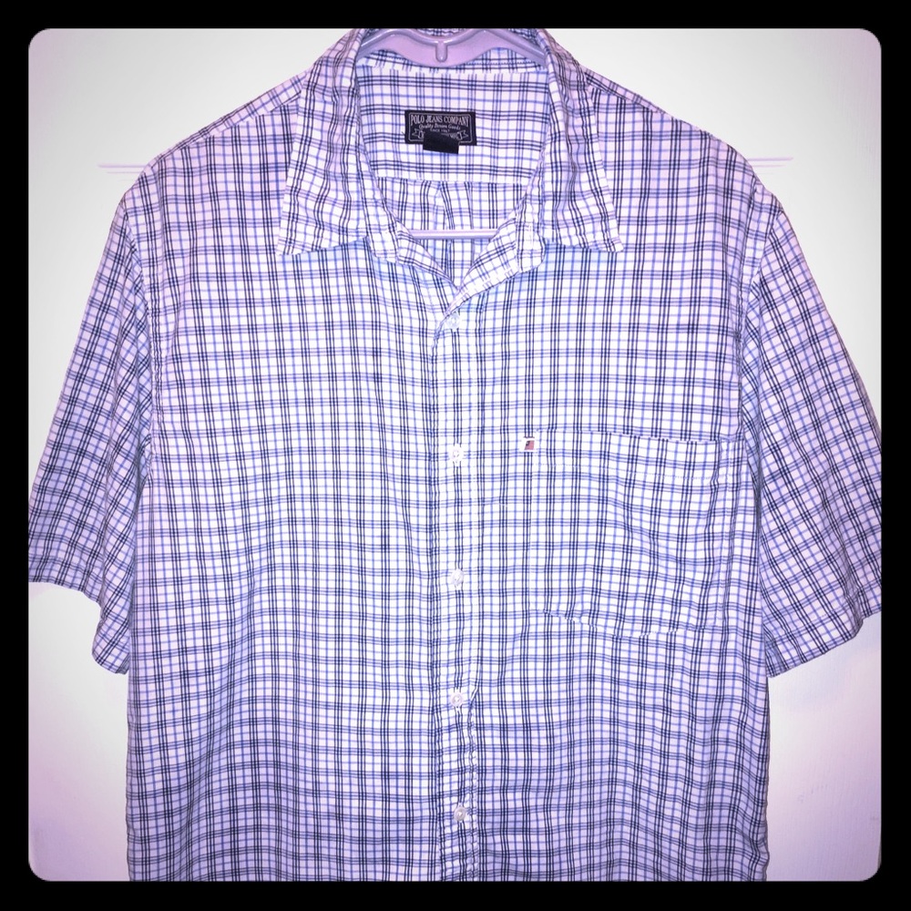 Men’s short sleeve button down